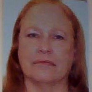 Meet your Posher, Debrah